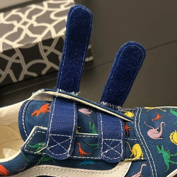 Vans Kids Dino Old School V Velcro Sneakers Size 3 - Picture 6 of 10